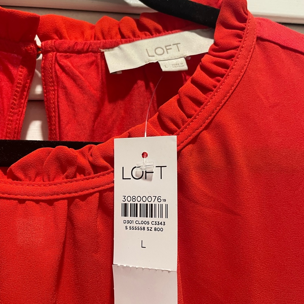 NWT Loft Mixed Media Ruffle Shell, Size L, Red - Picture 2 of 4